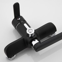 Смеситель с длинным изливом для ванны Frap H42 F2242 черный, хром