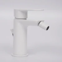 Смеситель для биде Wasserkraft Mindel 8506 белый Смеситель для биде Wasserkraft Mindel 8506 белый