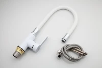 Смеситель для кухни Frap H41 F4041 с гибким изливом, белый Смеситель для кухни Frap H41 F4041 с гибким изливом, белый