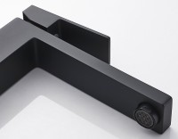 Смеситель для раковины Shevanik S9611H черный