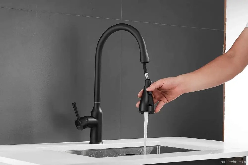 Смеситель для кухни Shevanik S163H с выдвижным изливом, черный