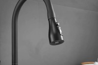 Смеситель для кухни Shevanik S163H с выдвижным изливом, черный