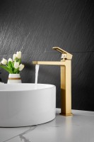 Смеситель для раковины BELZ B658 B11658-5 золото Смеситель для раковины BELZ B658 B11658-5 золото