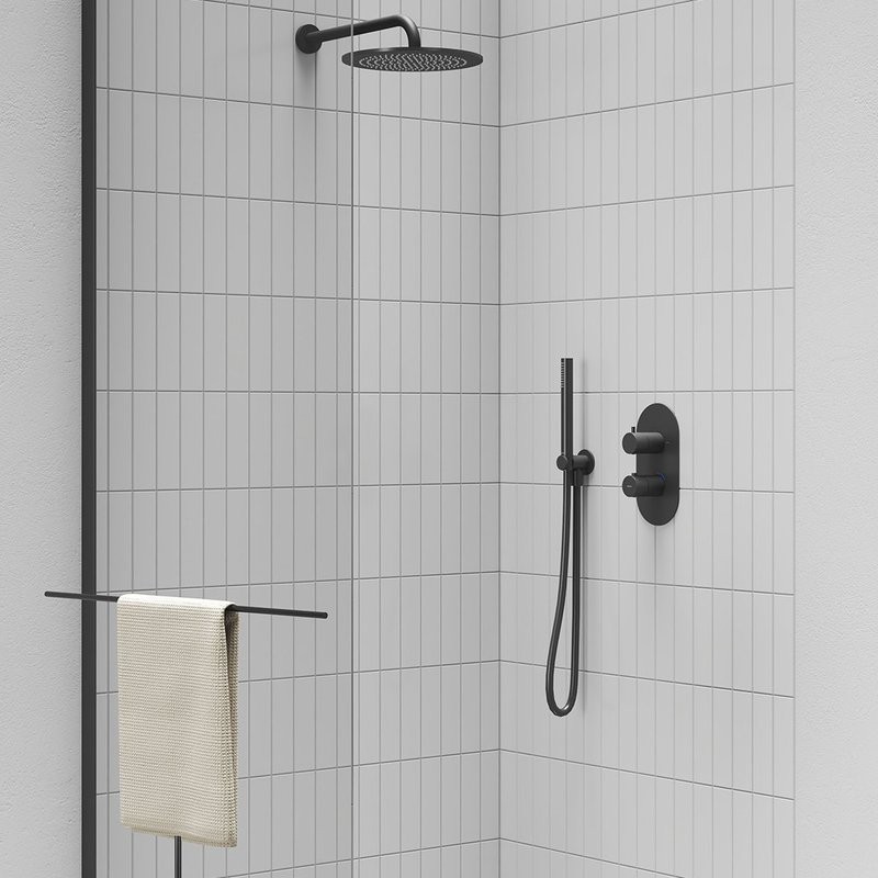 Шланговое подключение Ravak Chrome 706.21BLM с держателем для душа, матовый черный