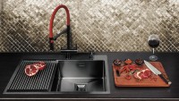 Смеситель для кухни Omoikiri Kanto PVD-GM с гибким изливом