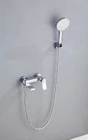 Смеситель для ванны с душем Haiba HB60553 хром Смеситель для ванны с душем Haiba HB60553 хром
