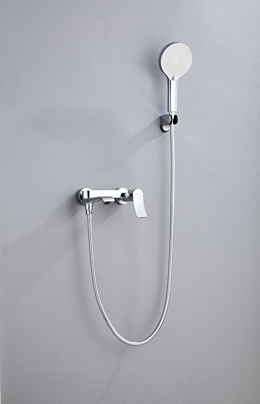 Смеситель для ванны с душем Haiba HB60553 хром