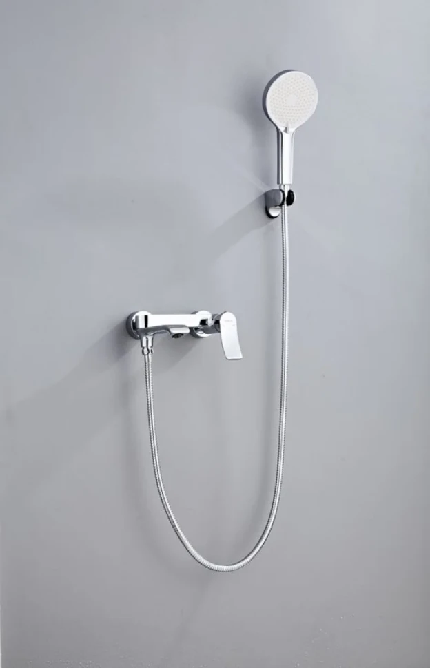 Смеситель для ванны с душем Haiba HB60553 хром