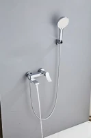 Смеситель для ванны с душем Haiba HB60553 хром Смеситель для ванны с душем Haiba HB60553 хром