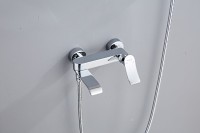 Смеситель для ванны с душем Haiba HB60553 хром Смеситель для ванны с душем Haiba HB60553 хром