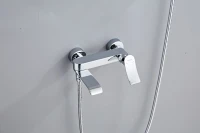 Смеситель для ванны с душем Haiba HB60553 хром Смеситель для ванны с душем Haiba HB60553 хром