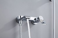 Смеситель для ванны с душем Haiba HB60553 хром Смеситель для ванны с душем Haiba HB60553 хром