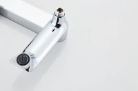 Смеситель для ванны с душем Haiba HB60553 хром Смеситель для ванны с душем Haiba HB60553 хром