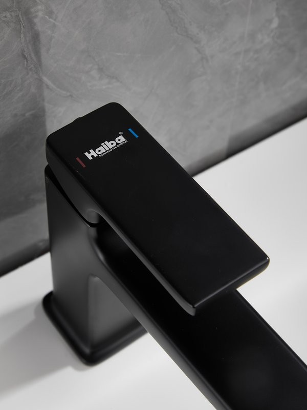 Смеситель для раковины Haiba HB10831-7 черный