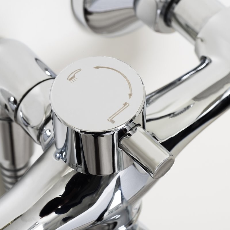 Смеситель с длинным изливом для ванны Wasserkraft Amper 2902L