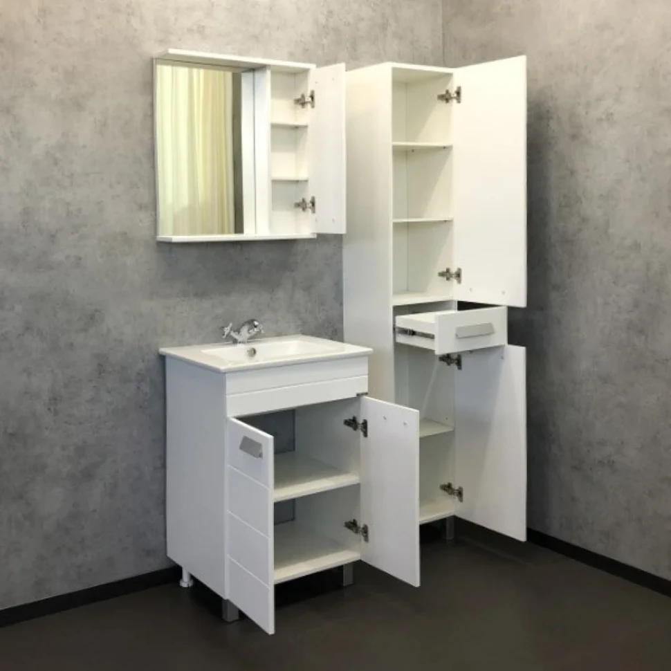 Шкаф-пенал для ванной Comforty Модена 35М матовый белый