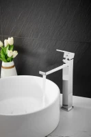 Смеситель для раковины BELZ B658 B11658 хром Смеситель для раковины BELZ B658 B11658 хром
