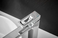 Смеситель для раковины BELZ B658 B11658 хром Смеситель для раковины BELZ B658 B11658 хром