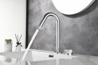 Смеситель для раковины Black&White Gravity 7108C chrome Смеситель для раковины Black&White Gravity 7108C chrome