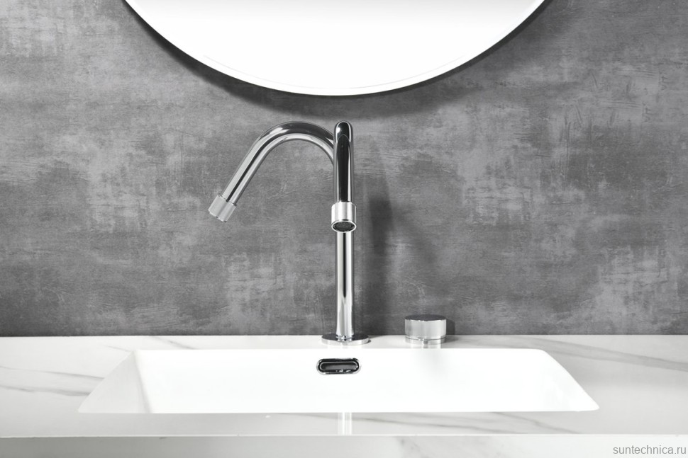 Смеситель для раковины Black&White Gravity 7108C chrome