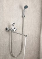 Смеситель с длинным изливом для ванны Frap H14 F2214-B Смеситель с длинным изливом для ванны Frap H14 F2214-B