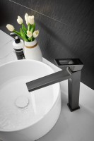 Смеситель для раковины BELZ B658 B11658-3 оружейная сталь Смеситель для раковины BELZ B658 B11658-3 оружейная сталь