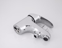 Смеситель на борт ванны Frap H21 F1221 хром Смеситель на борт ванны Frap H21 F1221 хром