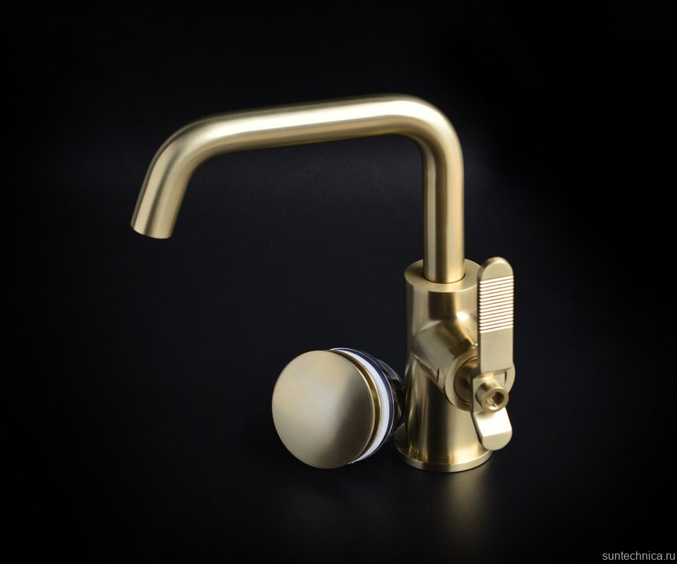 Смеситель для раковины Bronze de Luxe 1760's Loft 1178CG золото