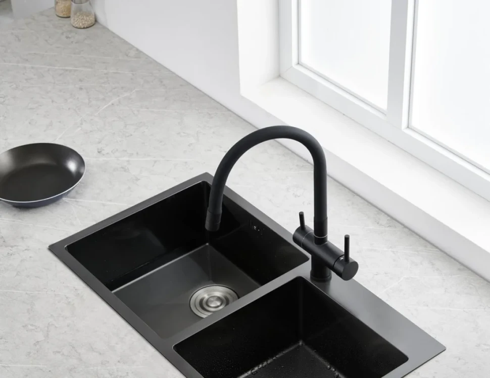 Смеситель для кухни Emar Steel ЕС - 3015 black
