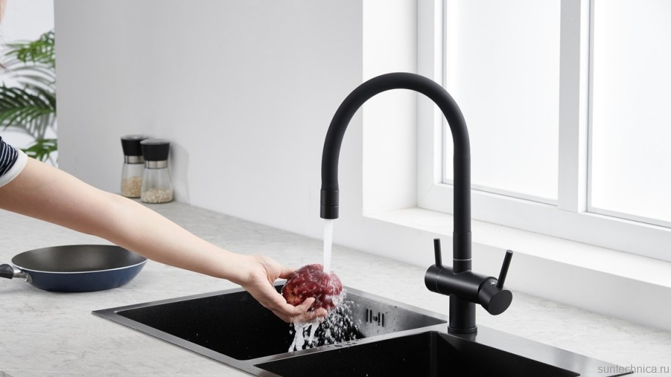 Смеситель для кухни Emar Steel ЕС - 3015 black