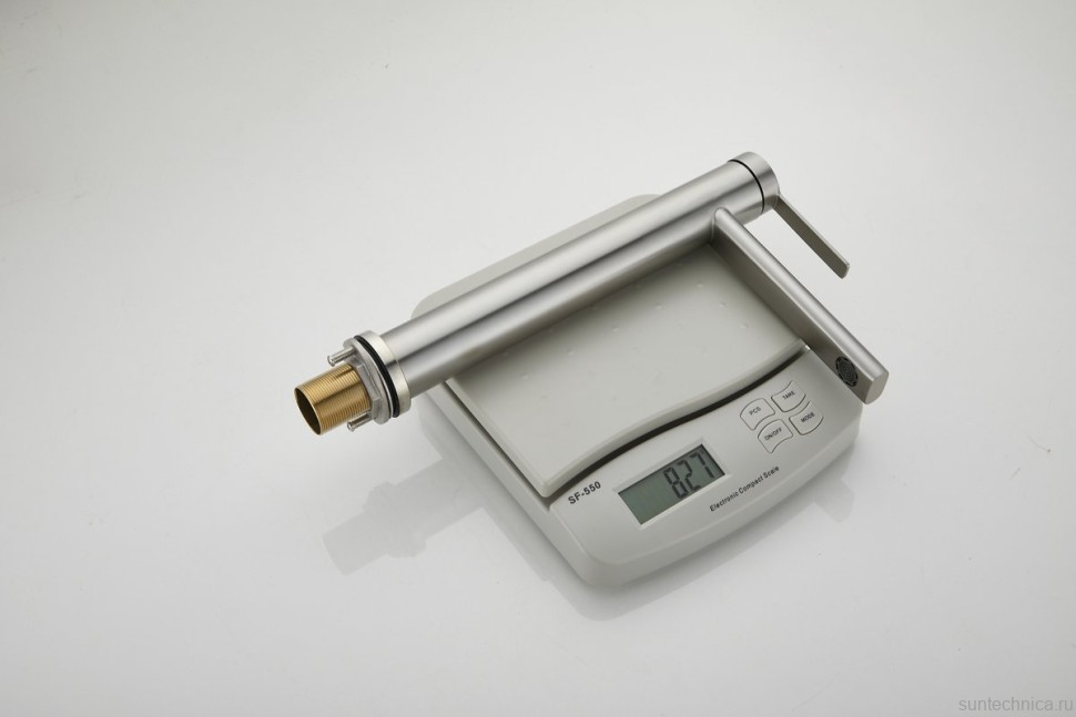 Смеситель для раковины BELZ B813 B11813-1 сатин