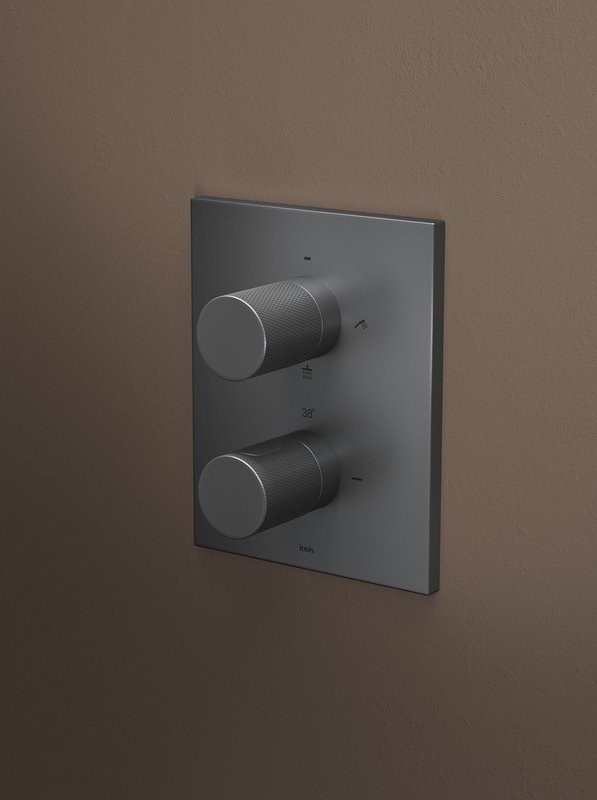 Комплект для ванной IDDIS Duna Душевой комплект IDDIS Duna DUNGMSTi68 С ВНУТРЕННЕЙ ЧАСТЬЮ + Смеситель для раковины DUNGM00i01, графит матовый