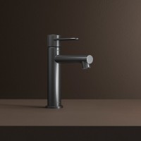 Комплект для ванной IDDIS Duna Душевой комплект IDDIS Duna DUNGMSTi68 С ВНУТРЕННЕЙ ЧАСТЬЮ + Смеситель для раковины DUNGM00i01, графит матовый