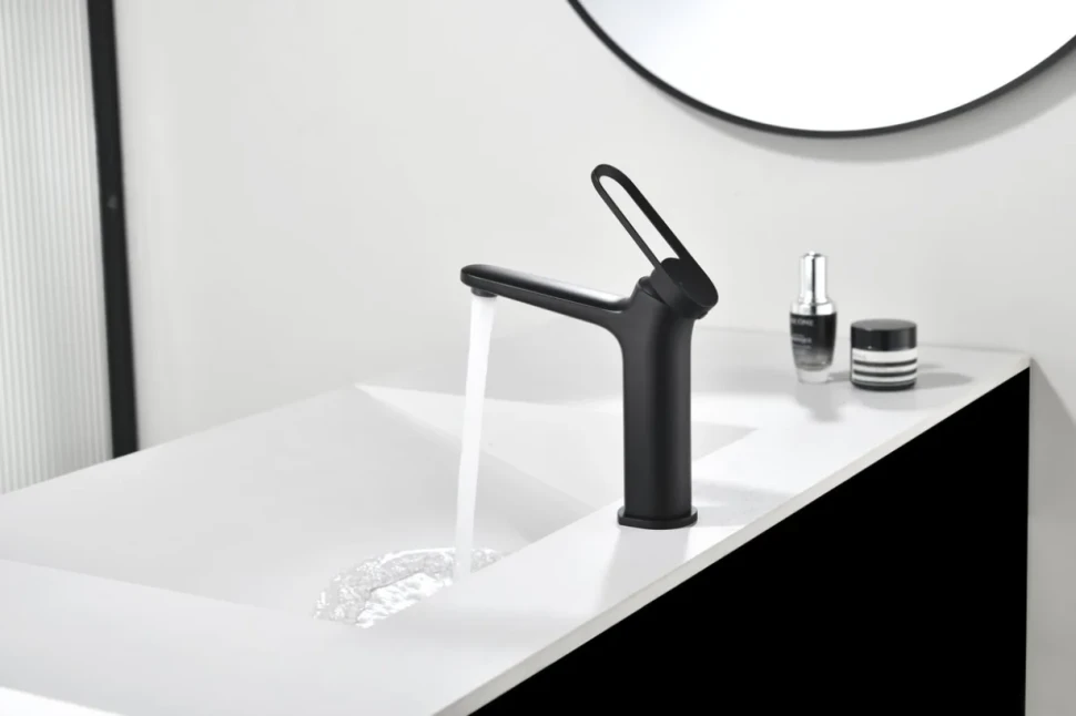Смеситель для раковины Black&White Gravity 7109MB matt black