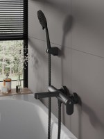 Смеситель для ванны с душем Agger Sweet A2710044 черный матовый Смеситель для ванны с душем Agger Sweet A2710044 черный матовый