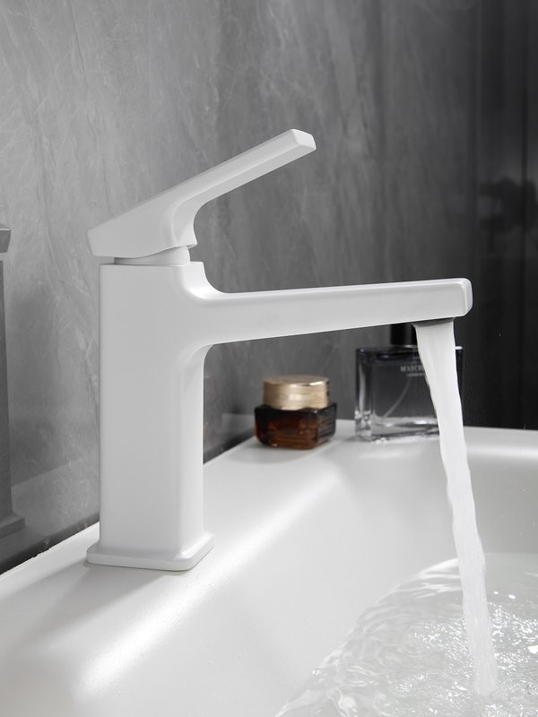 Смеситель для раковины Haiba HB10831-8 белый