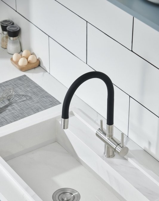 Смеситель для кухни Emar Steel ЕС - 3015 satin