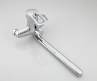 Смеситель с длинным изливом для ванны Frap H701 F22701-B Смеситель с длинным изливом для ванны Frap H701 F22701-B