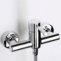 Смеситель для душа Wasserkraft Main + Комплект мочалок Wasserkraft