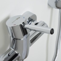 Смеситель для душа Wasserkraft Main + Комплект мочалок Wasserkraft