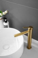 Смеситель для раковины BELZ B813 B11813-5 золото Смеситель для раковины BELZ B813 B11813-5 золото