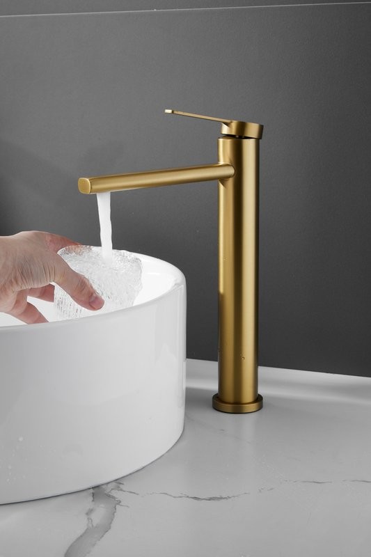 Смеситель для раковины BELZ B813 B11813-5 золото