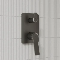 Комплект для ванной IDDIS Parker Душевой комплект IDDIS Parker PARGM03i68 С ВНУТРЕННЕЙ ЧАСТЬЮ + Смеситель для раковины PARGM00i01, матовый графит