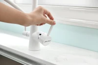 Смеситель для кухни Paulmark Siegen Si213111-431TW белый матовый с гибким изливом Смеситель для кухни Paulmark Siegen Si213111-431TW белый матовый с гибким изливом