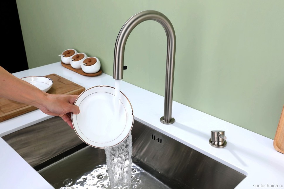 Смеситель для кухни Paulmark Estetica Es218006-BS брашированная сталь