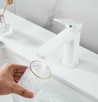 Смеситель для раковины Shevanik S9901C белый