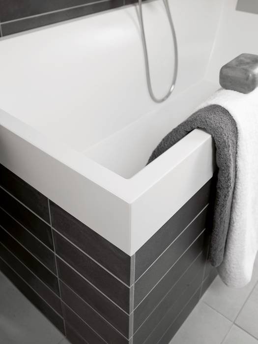 Акриловая ванна Villeroy & Boch Squaro UBQ170SQR2V-01 170x75 см, встраиваемая, цвет альпийский белый, на ножках