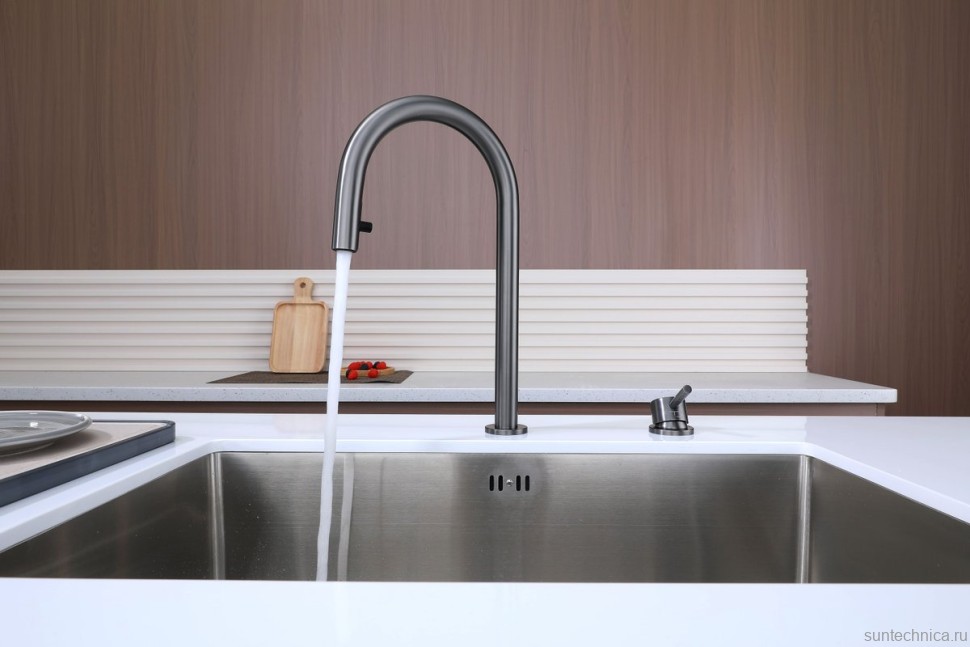 Смеситель для кухни Paulmark Estetica Es218006-GM вороненая сталь