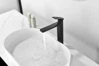 Смеситель для раковины Black&White Gravity 7203MB matt black Смеситель для раковины Black&White Gravity 7203MB matt black