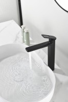 Смеситель для раковины Black&White Gravity 7203MB matt black Смеситель для раковины Black&White Gravity 7203MB matt black